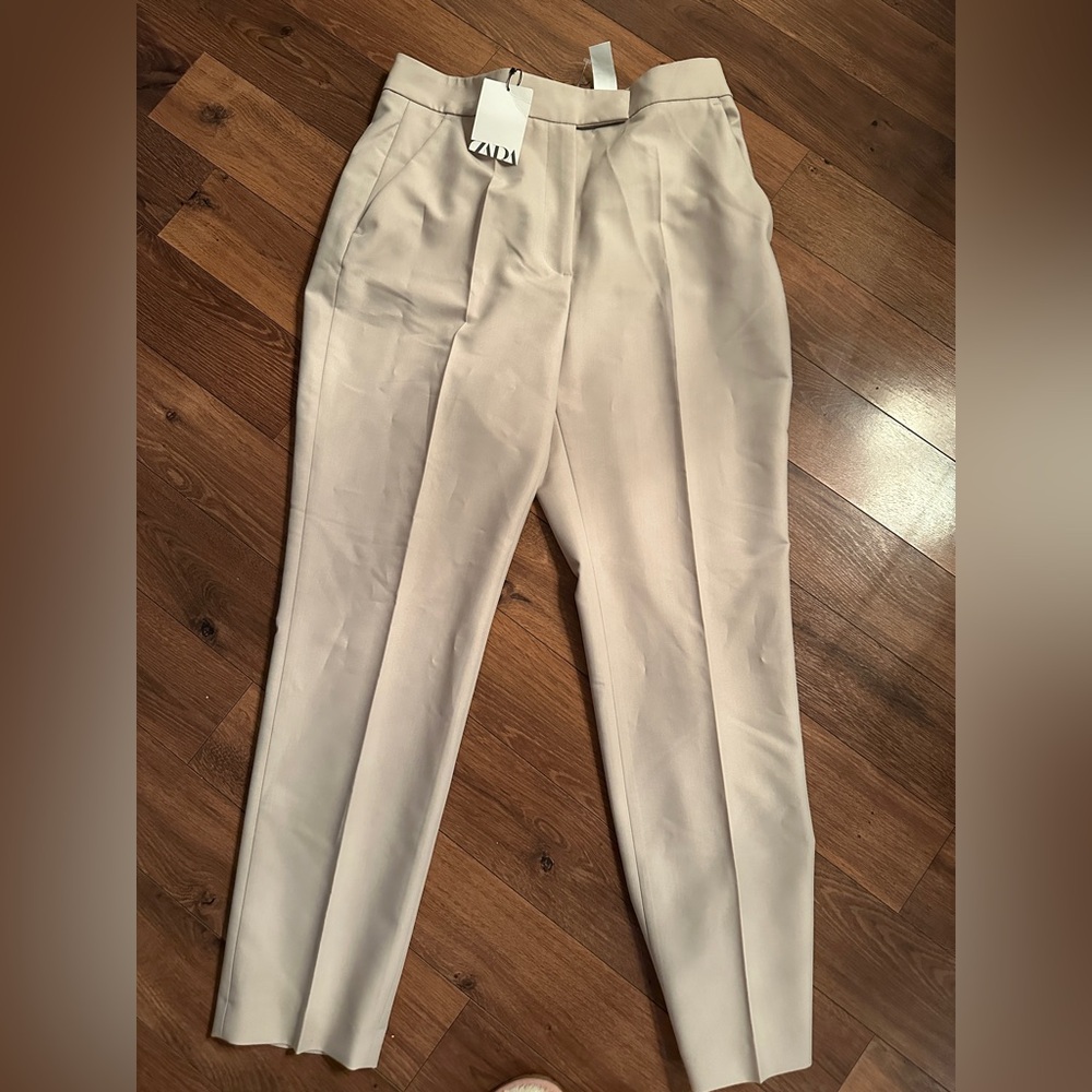 Zara Tailored Pants. NWT. Large. Trousers